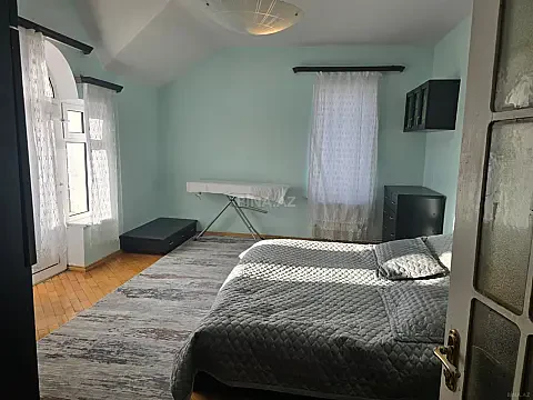 Kirayə verilir 5 otaqlı həyət evi 200 m² — Xankəndi 5 otaq 200.00 m²