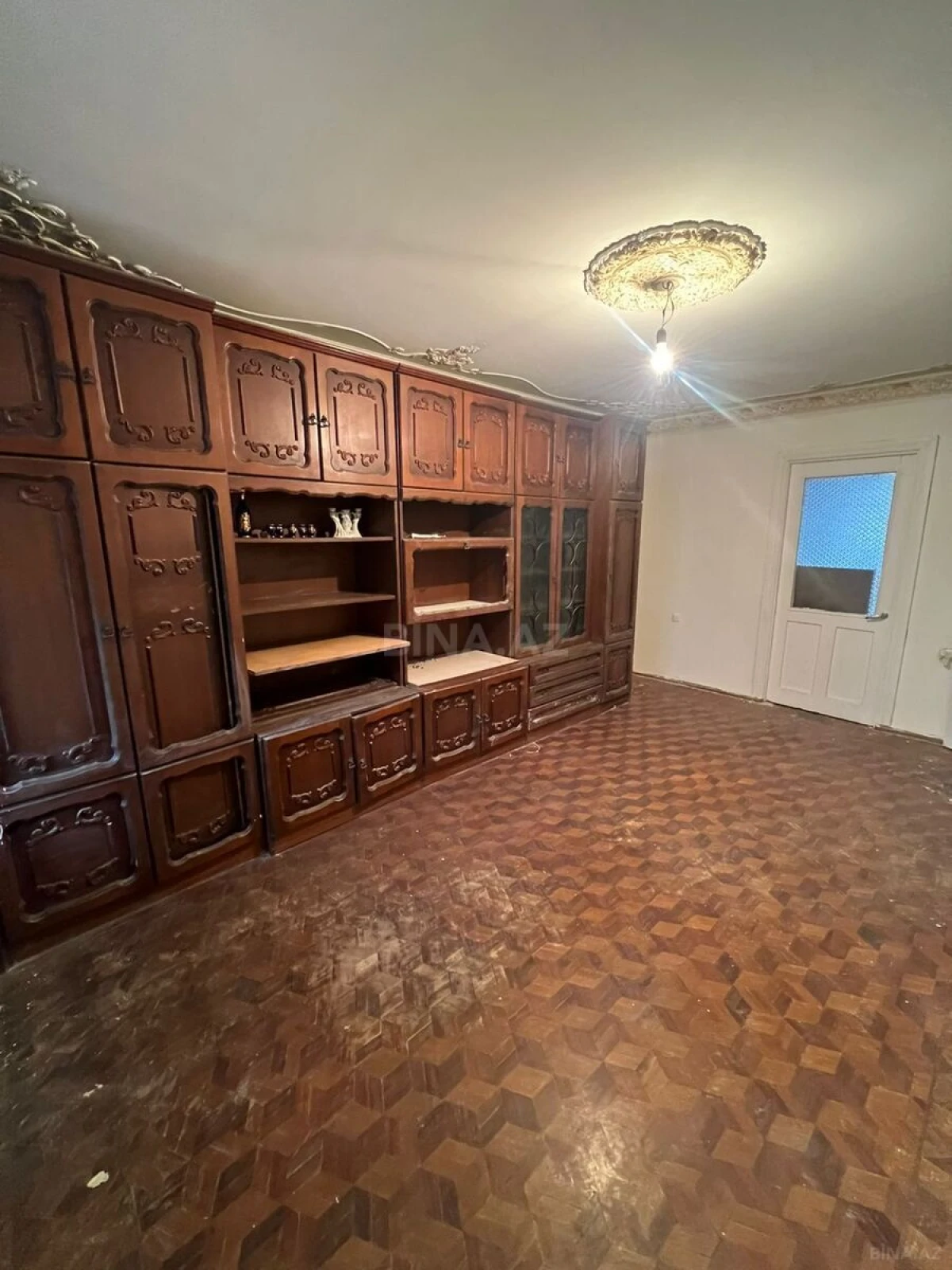 Satılır 3 otaqlı mənzil 62 m²