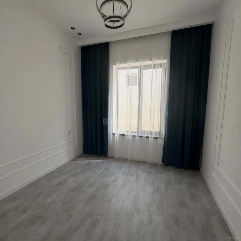 Satılır 4 otaqlı həyət evi 160 m²