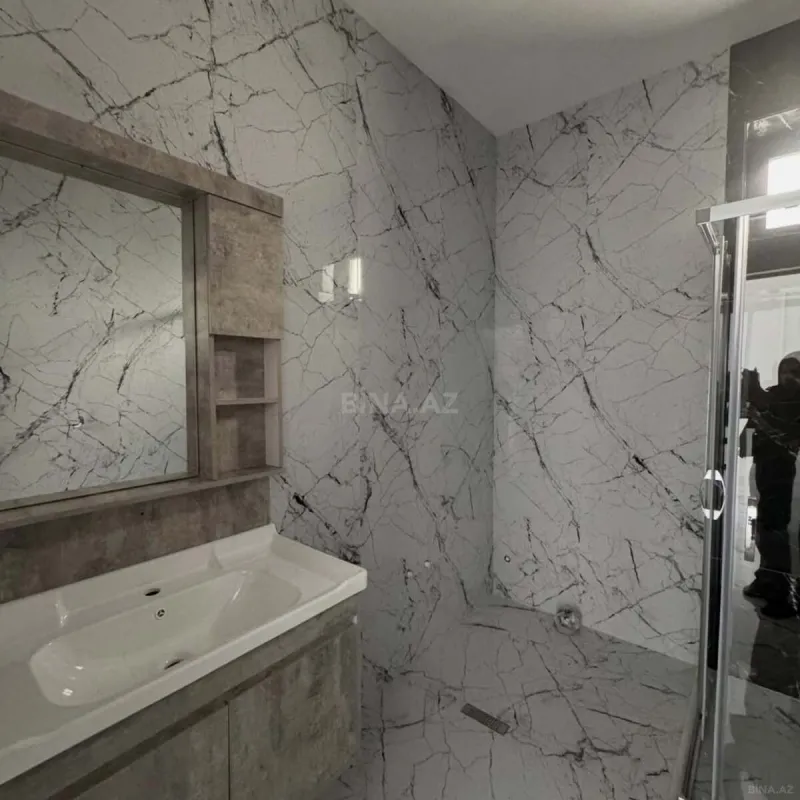 Satılır 4 otaqlı həyət evi 160 m²