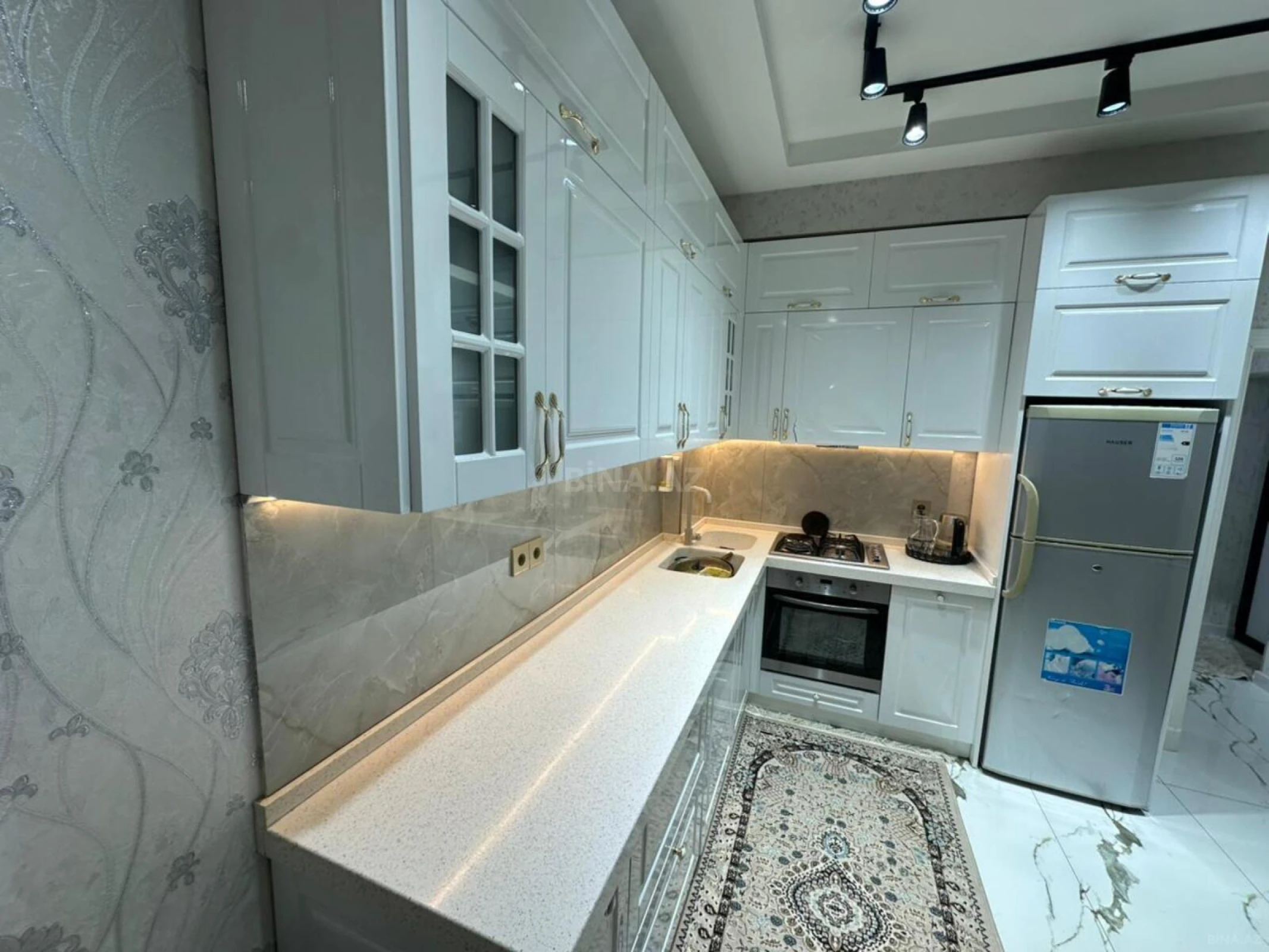 Satılır 3 otaqlı mənzil 67 m²