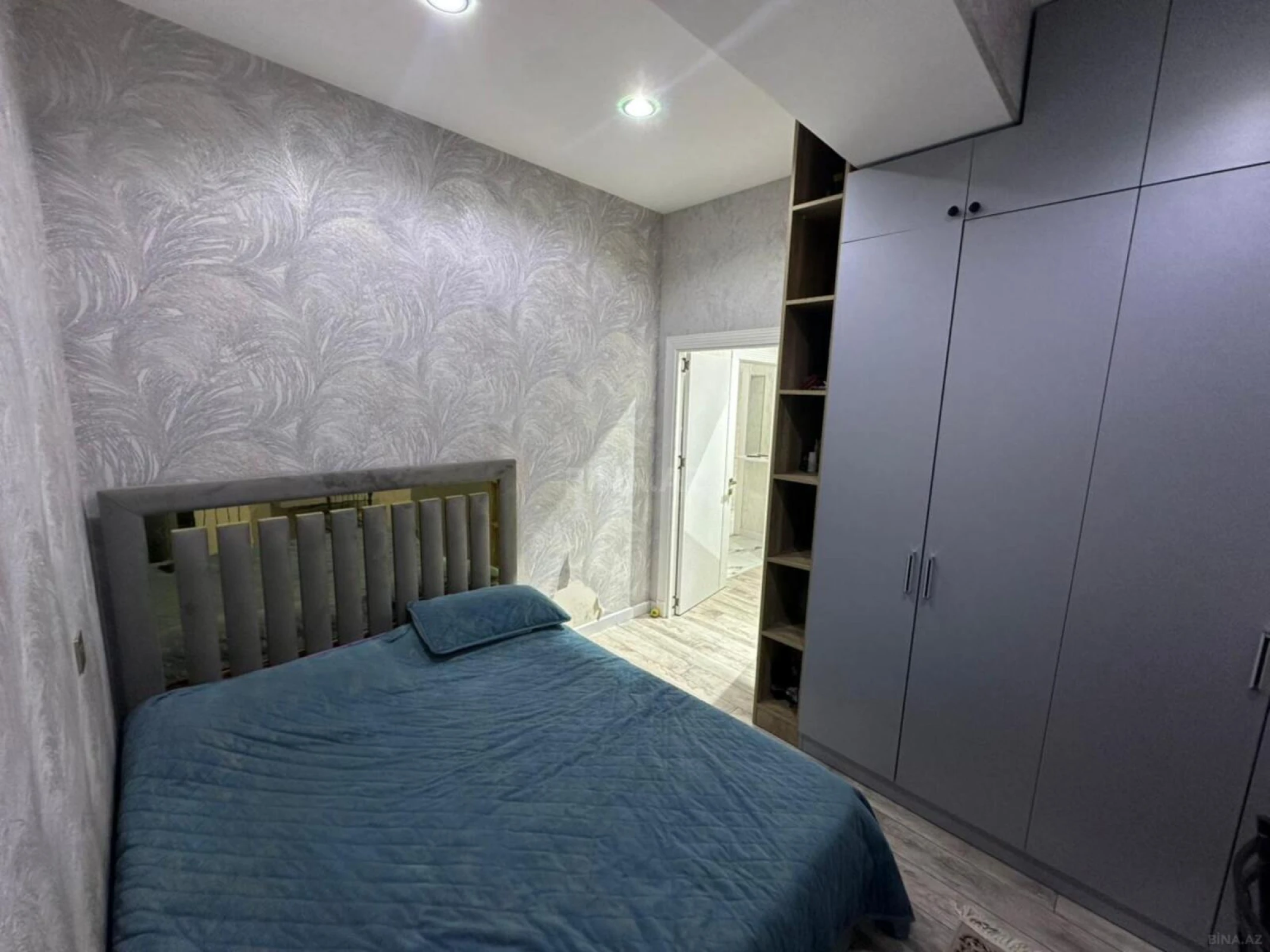Satılır 3 otaqlı mənzil 67 m²