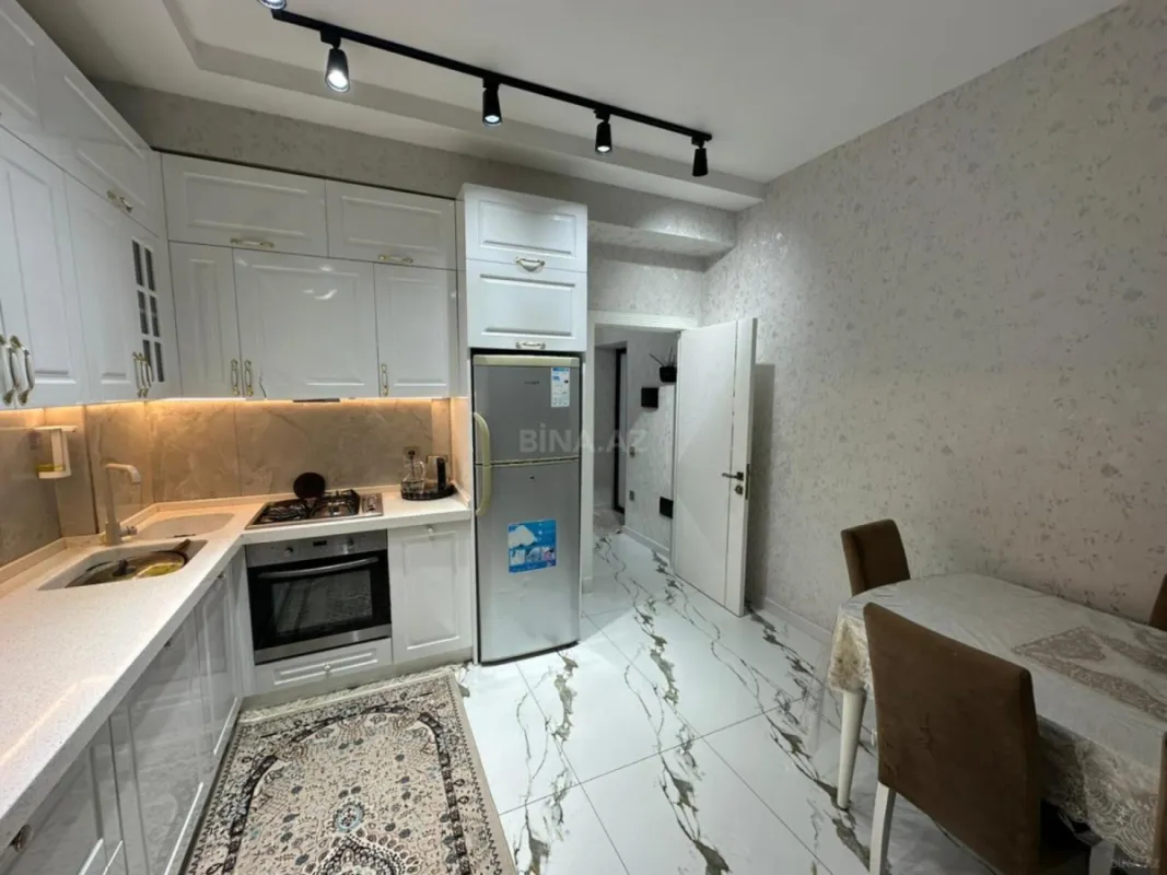 Satılır 3 otaqlı mənzil 67 m²