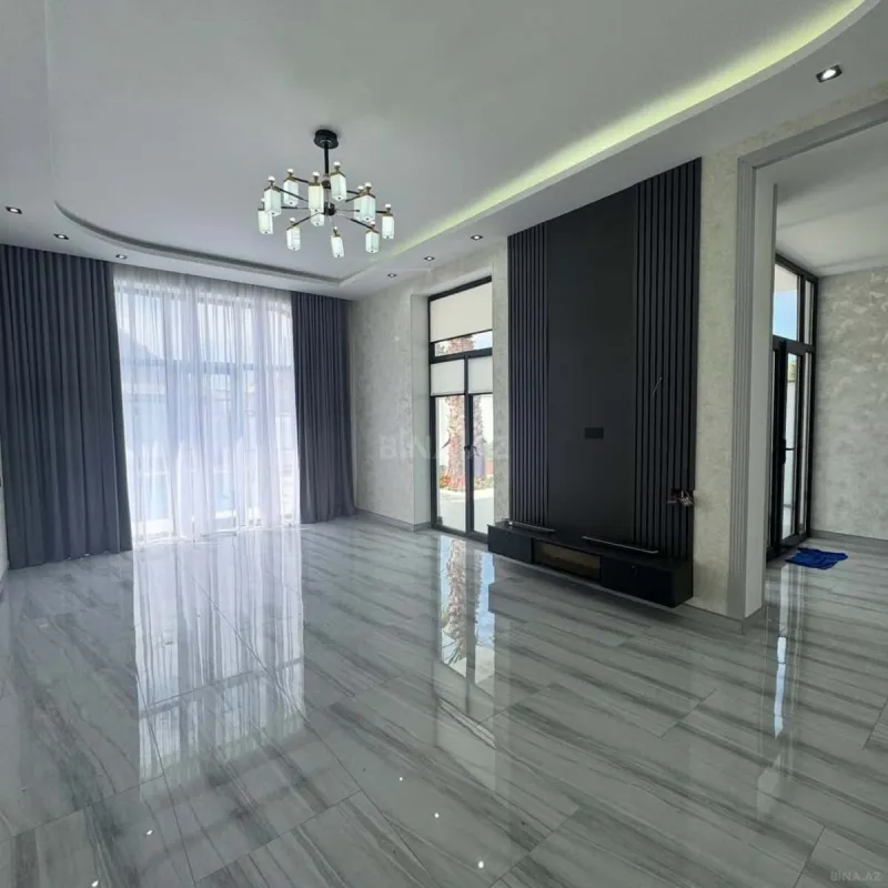 Satılır 4 otaqlı həyət evi 160 m²