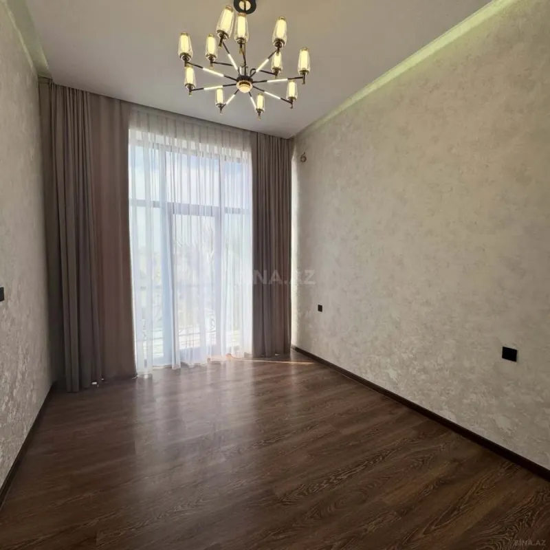 Satılır 4 otaqlı həyət evi 160 m²
