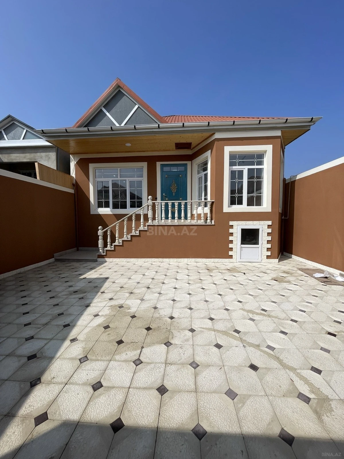 Satılır 3 otaqlı həyət evi 105 m²