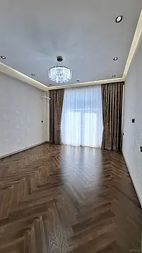 Satılır 2 otaqlı mənzil 82 m²