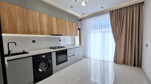 Satılır 2 otaqlı mənzil 82 m² — Bakı 2 otaq 82.00 m²