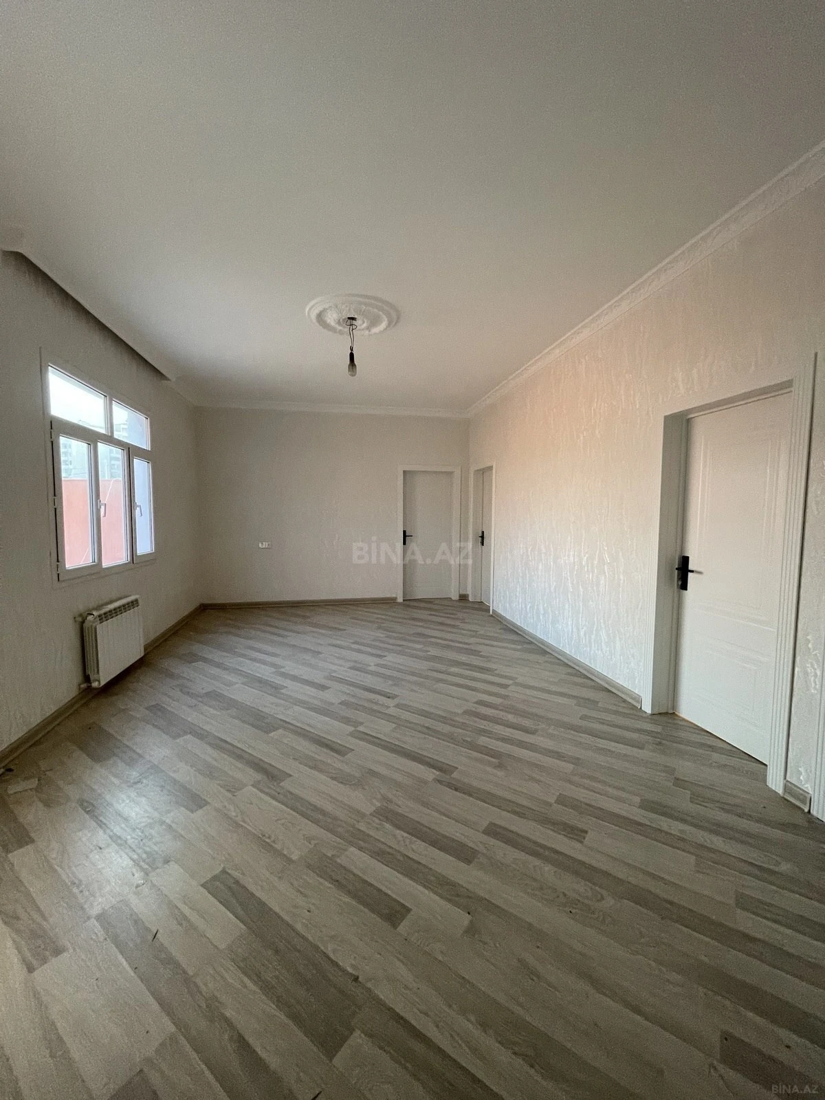 Satılır 5 otaqlı həyət evi 150 m²