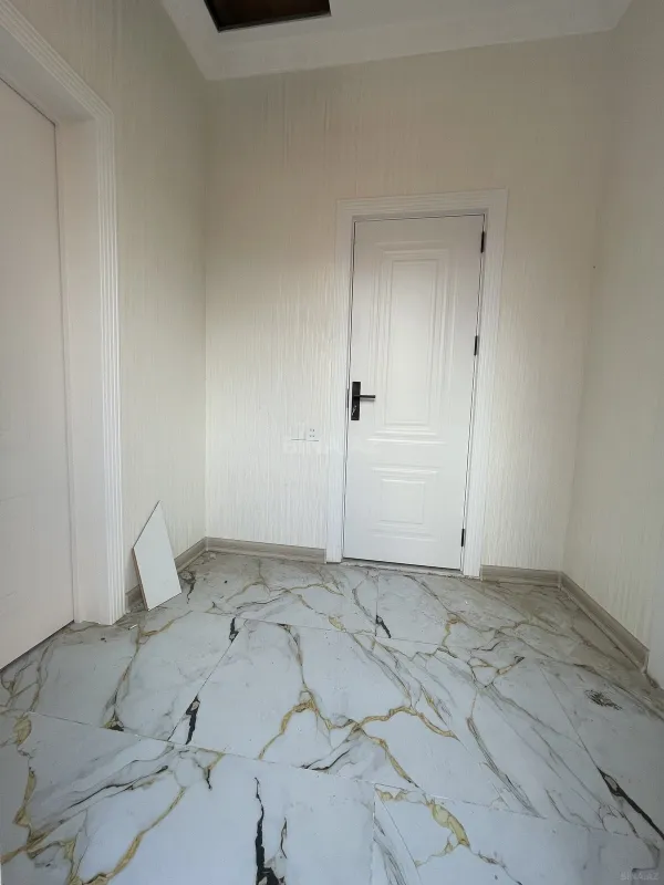 Satılır 5 otaqlı həyət evi 150 m²