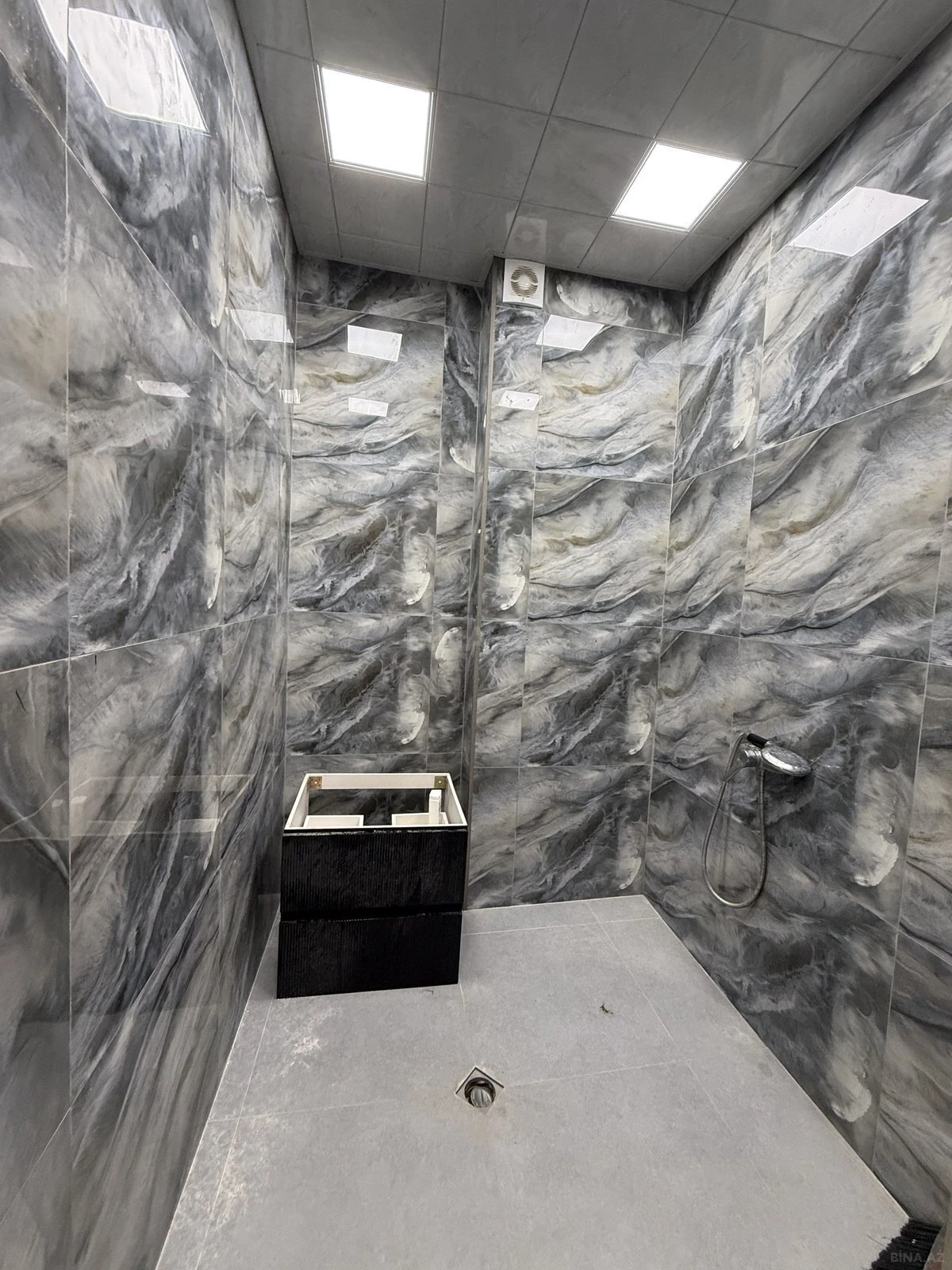 Satılır 3 otaqlı mənzil 85 m²