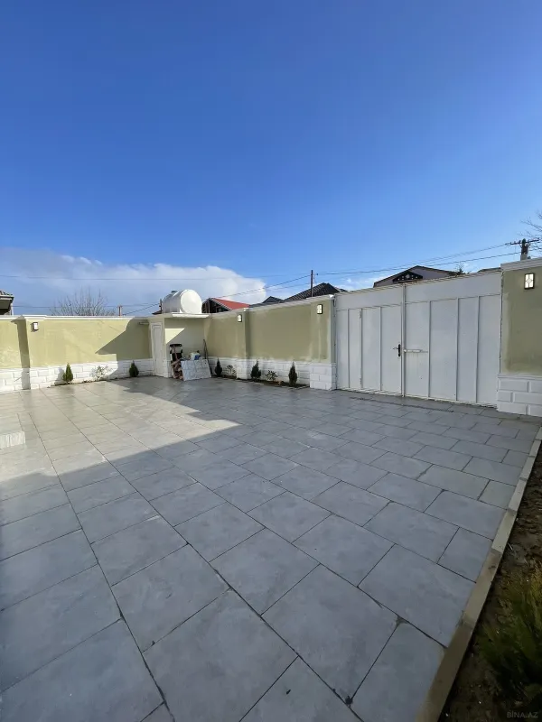 Satılır 4 otaqlı həyət evi 100 m²