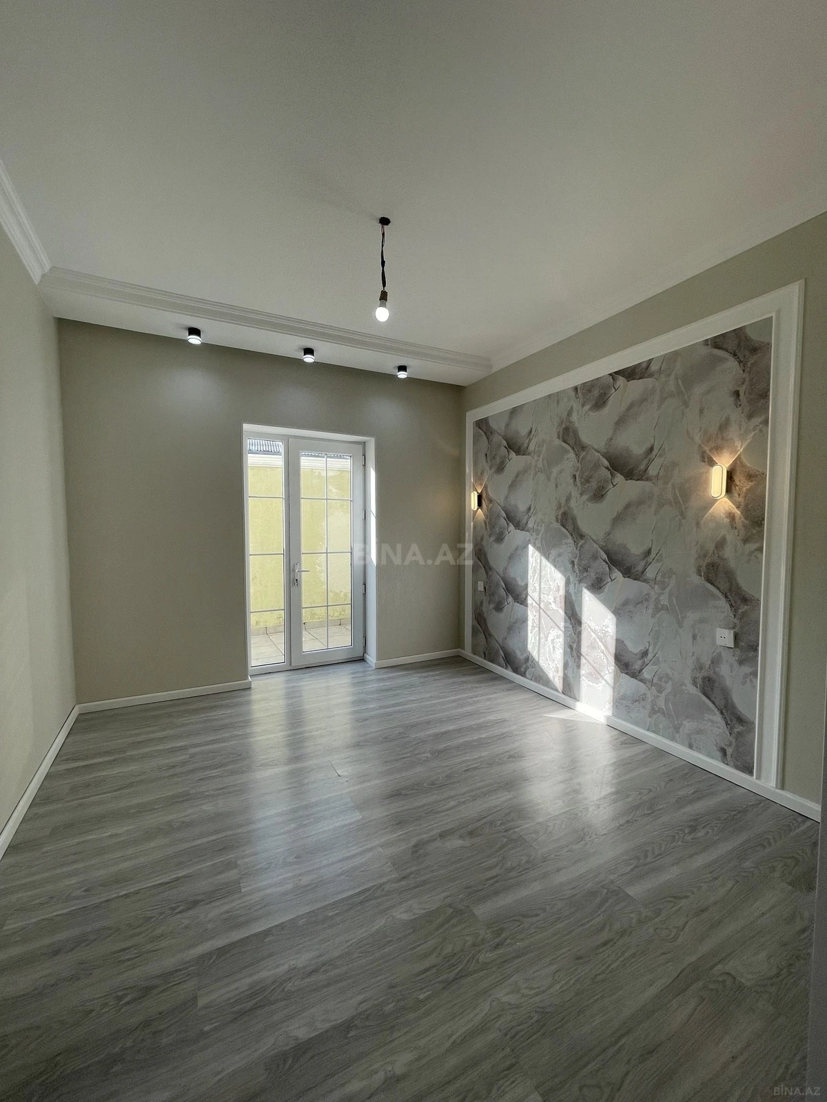 Satılır 4 otaqlı həyət evi 100 m²