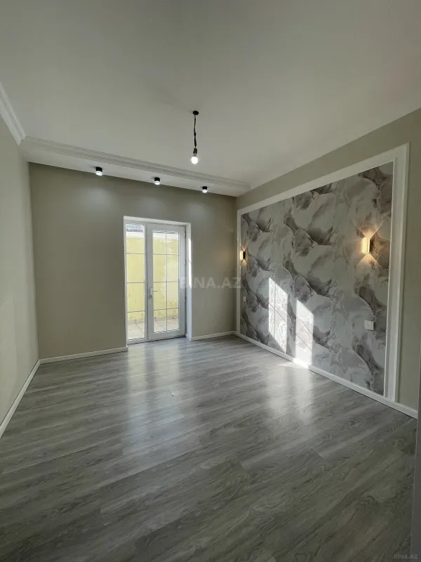 Satılır 4 otaqlı həyət evi 100 m²