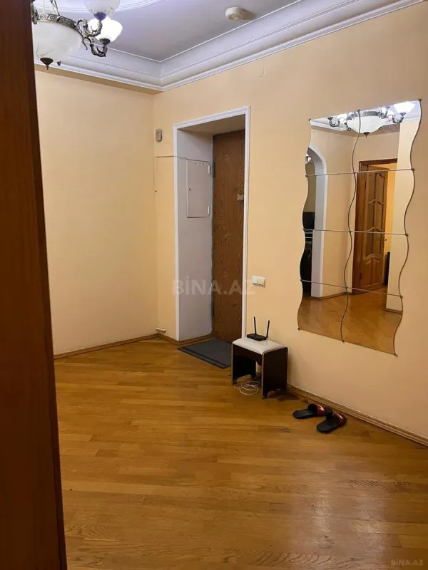 Kirayə verilir 3 otaqlı mənzil 75 m²
