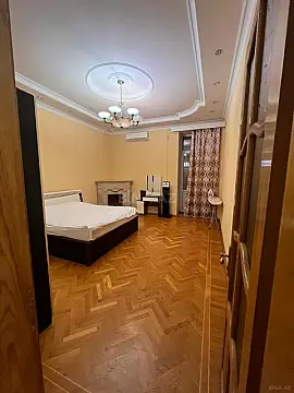 Kirayə verilir 3 otaqlı mənzil 75 m²