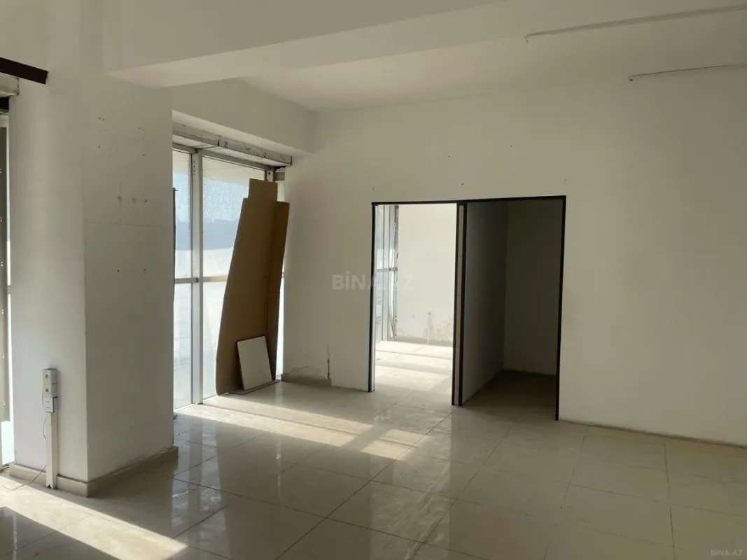 Kirayə verilir obyekt 2000 m²