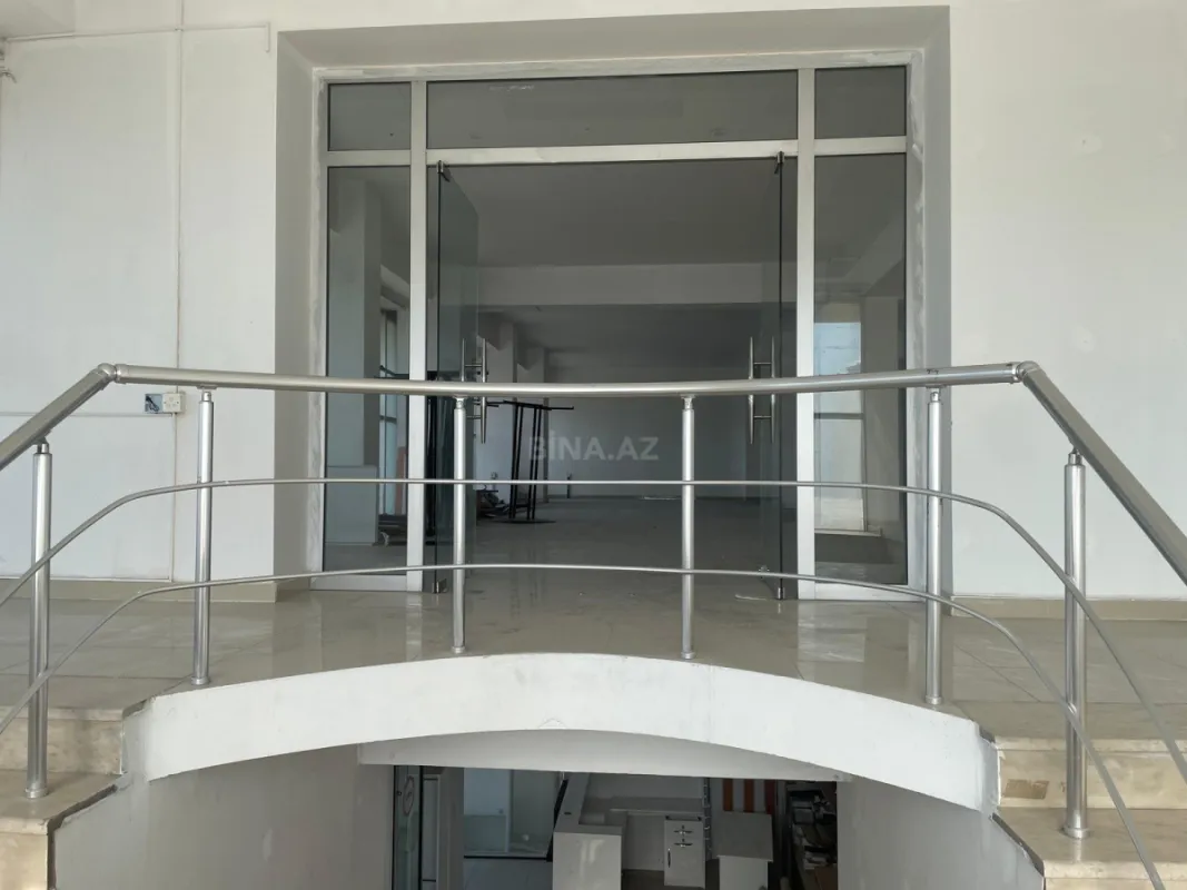 Kirayə verilir obyekt 2000 m²