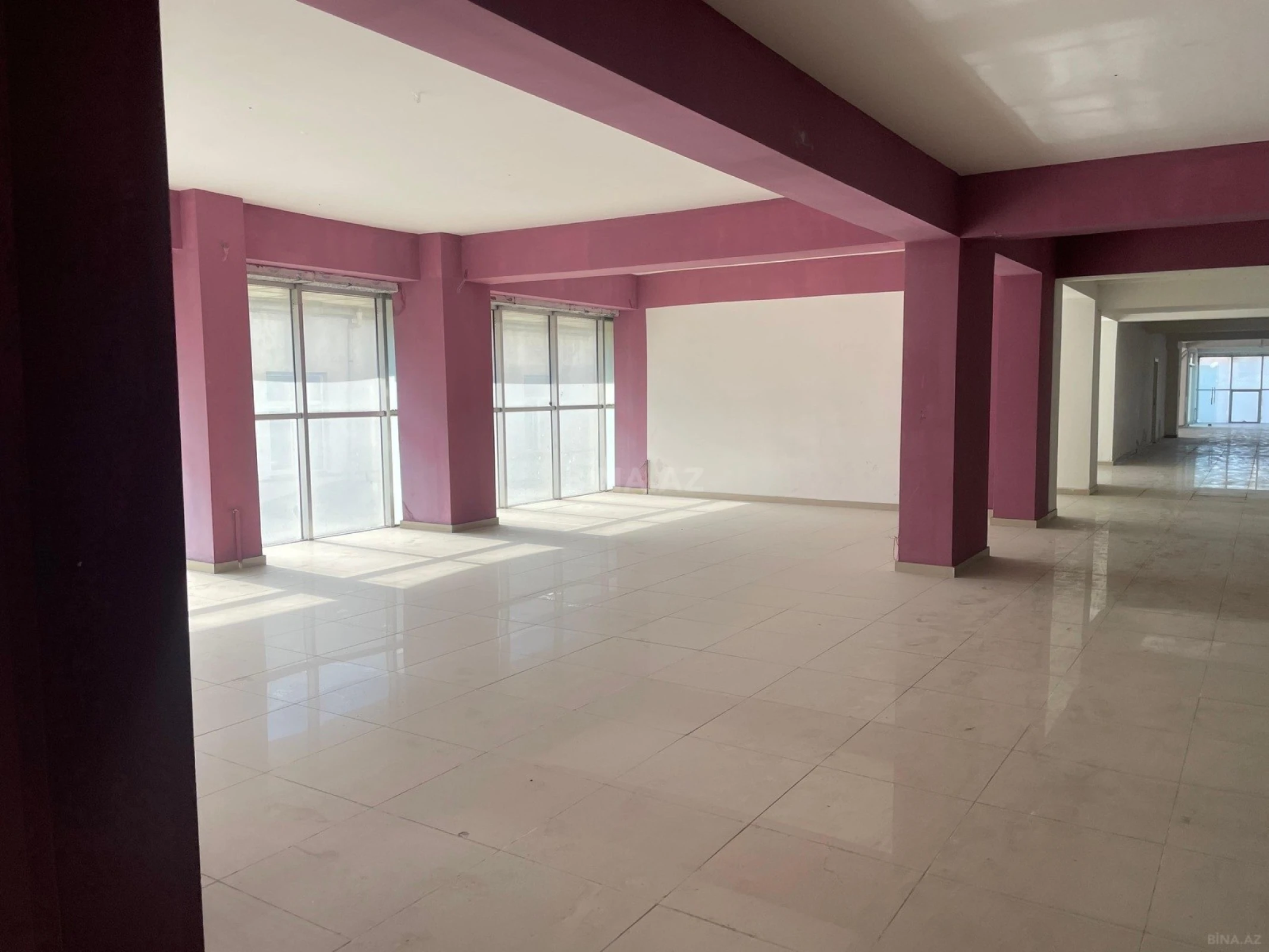 Kirayə verilir obyekt 2000 m²