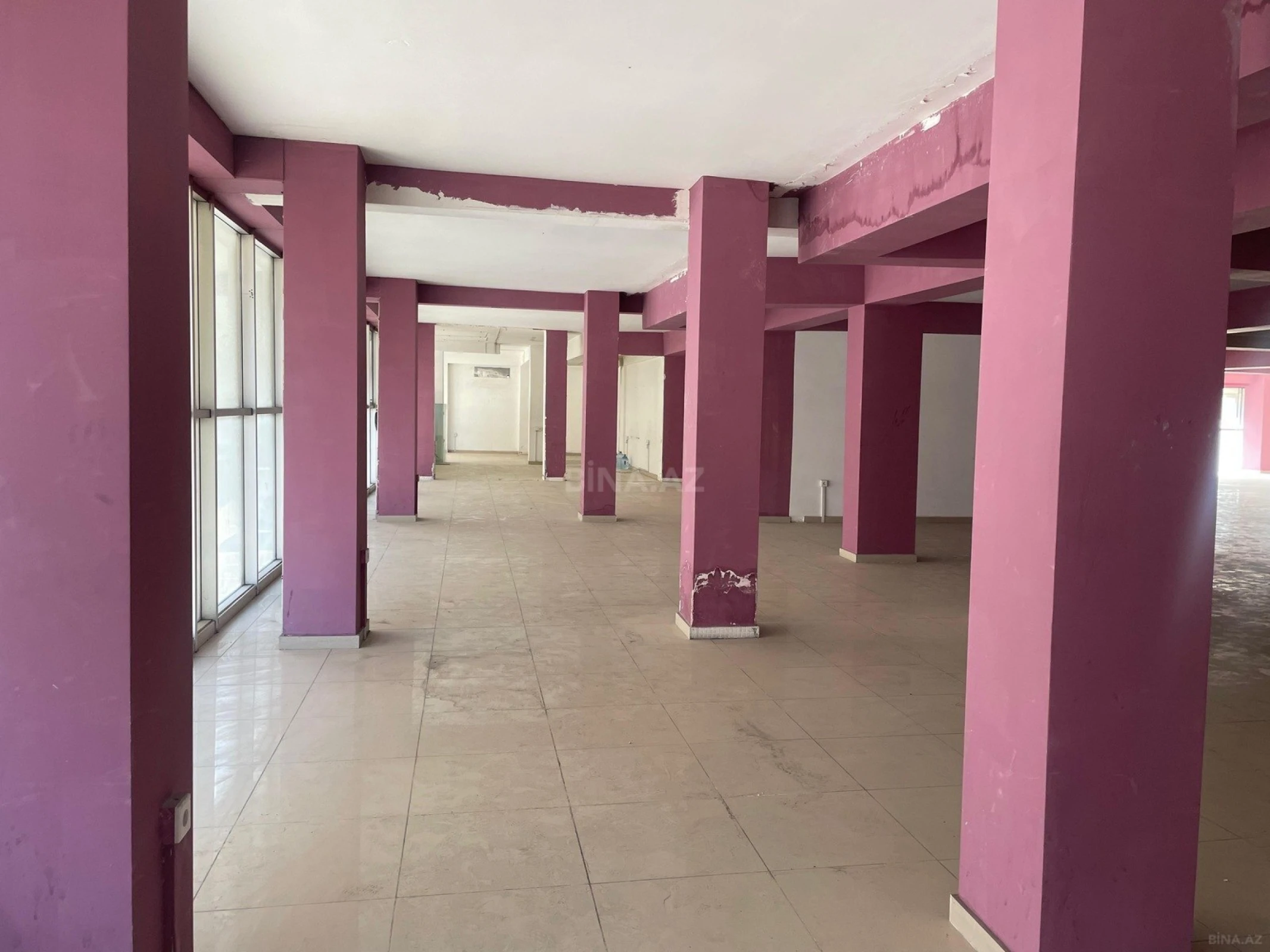 Kirayə verilir obyekt 2000 m²