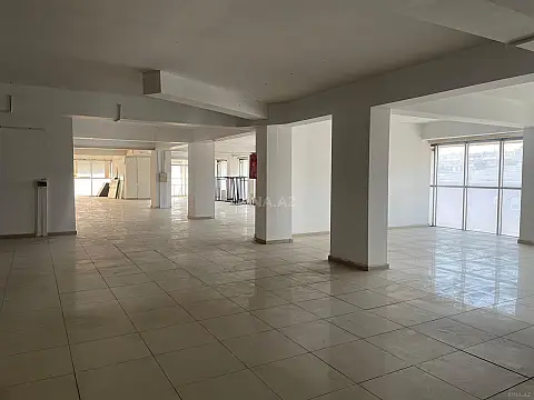 Kirayə verilir obyekt 2000 m²