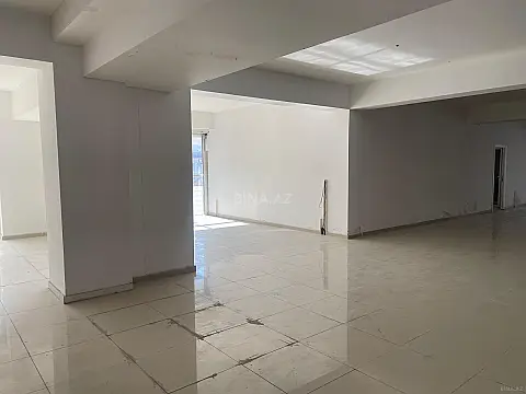 Kirayə verilir obyekt 2000 m²