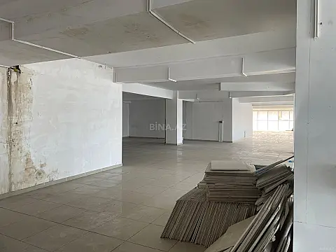 Kirayə verilir obyekt 2000 m²