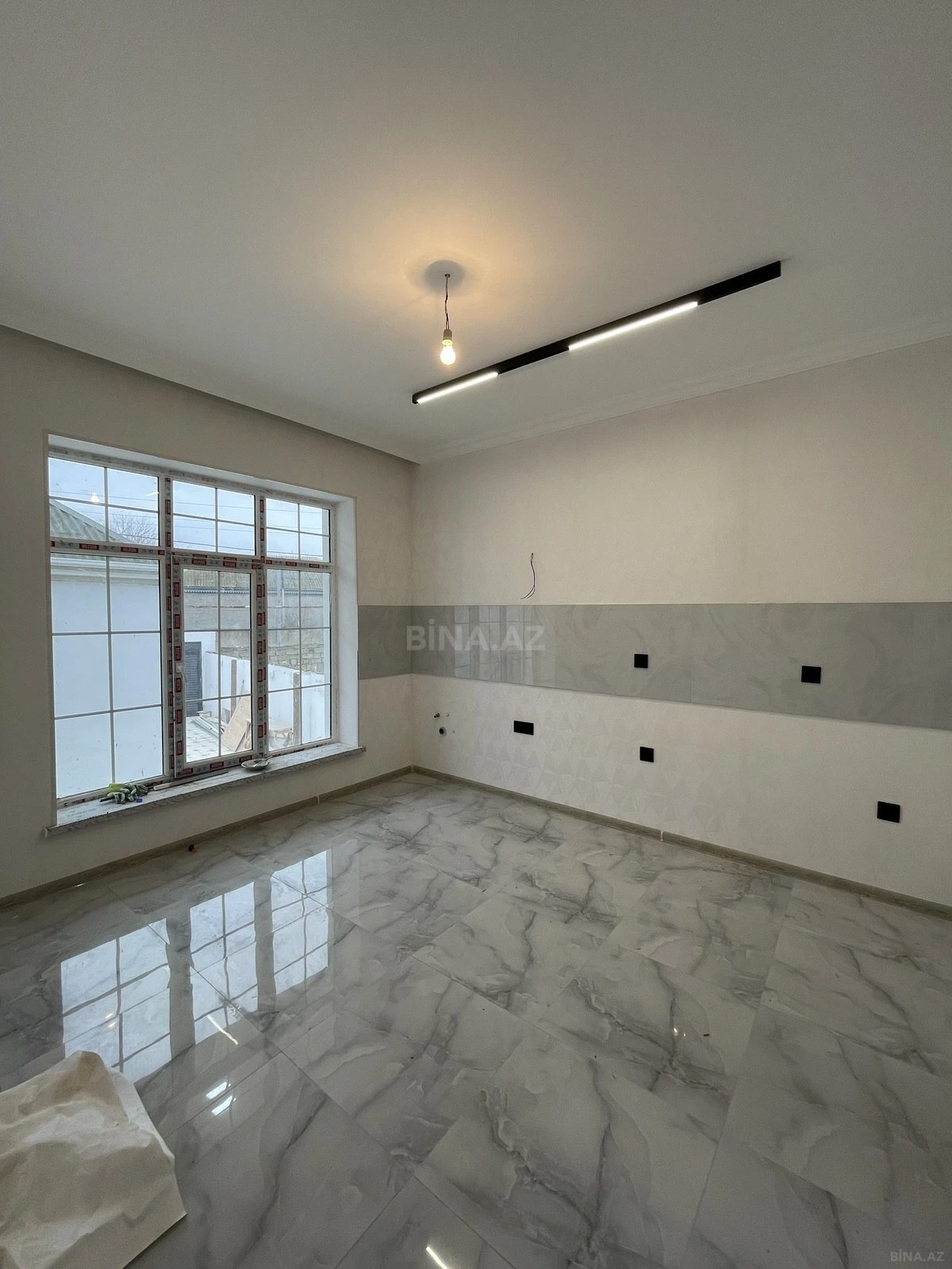 Satılır 4 otaqlı həyət evi 120 m²