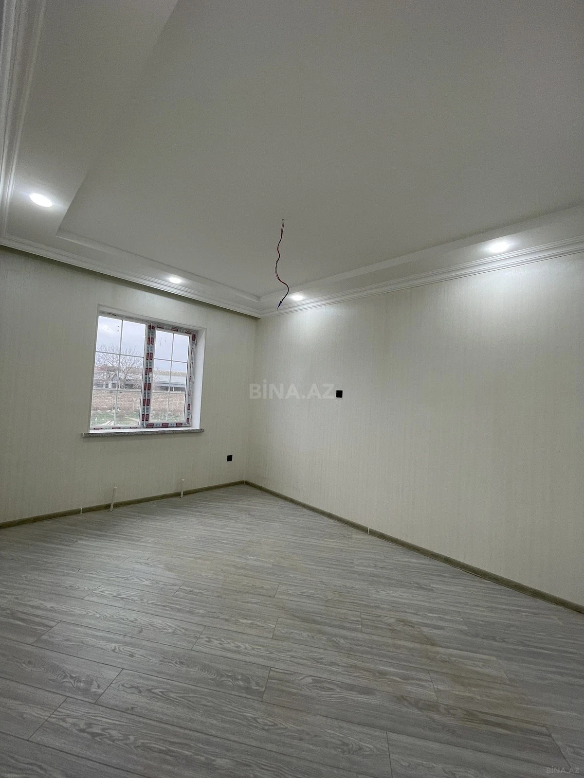 Satılır 4 otaqlı həyət evi 120 m²