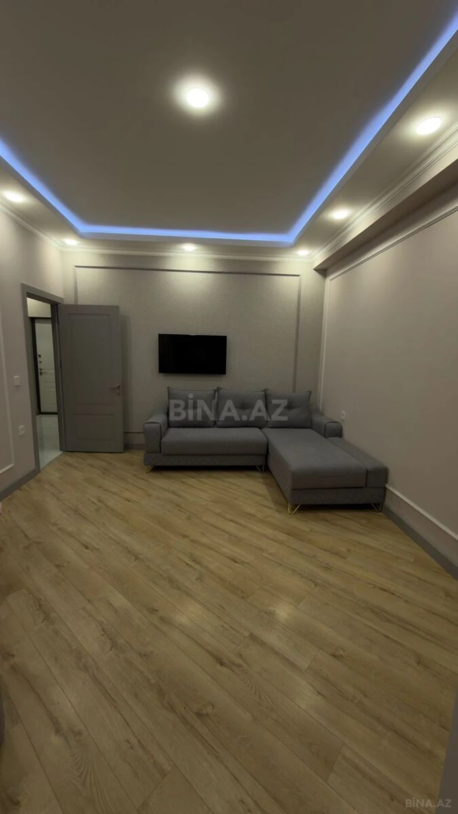 Satılır 2 otaqlı mənzil 65 m²