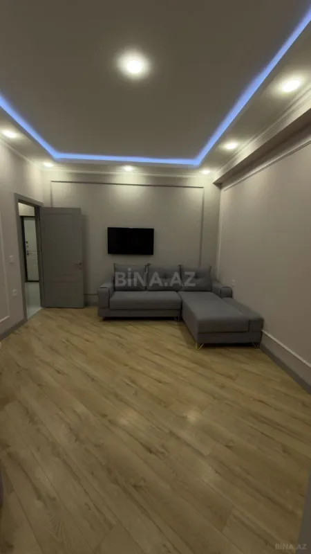 Satılır 2 otaqlı mənzil 65 m²