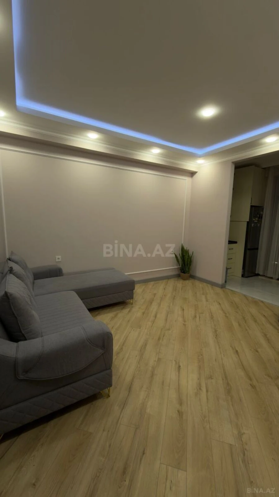 Satılır 2 otaqlı mənzil 65 m²