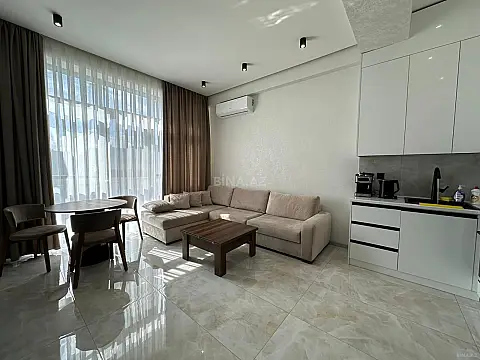 Kirayə verilir 2 otaqlı mənzil 77 m²
