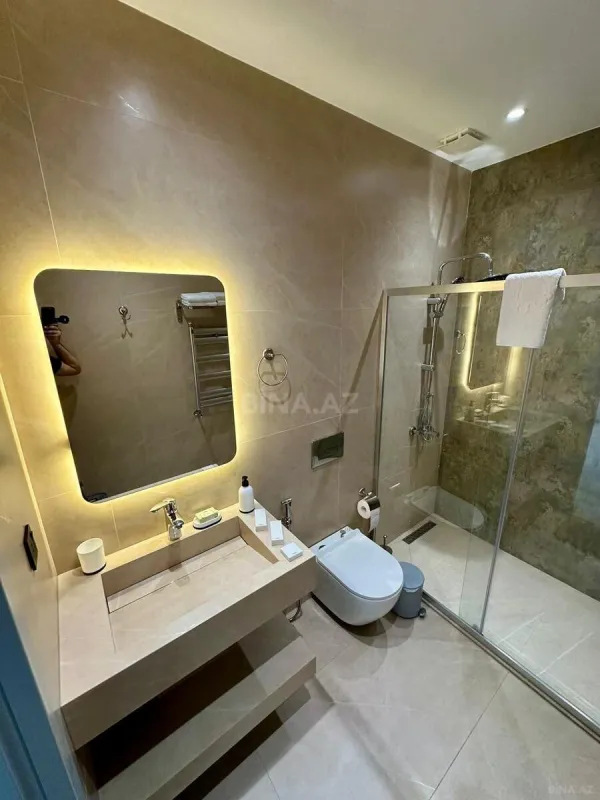 Kirayə verilir 2 otaqlı mənzil 77 m²