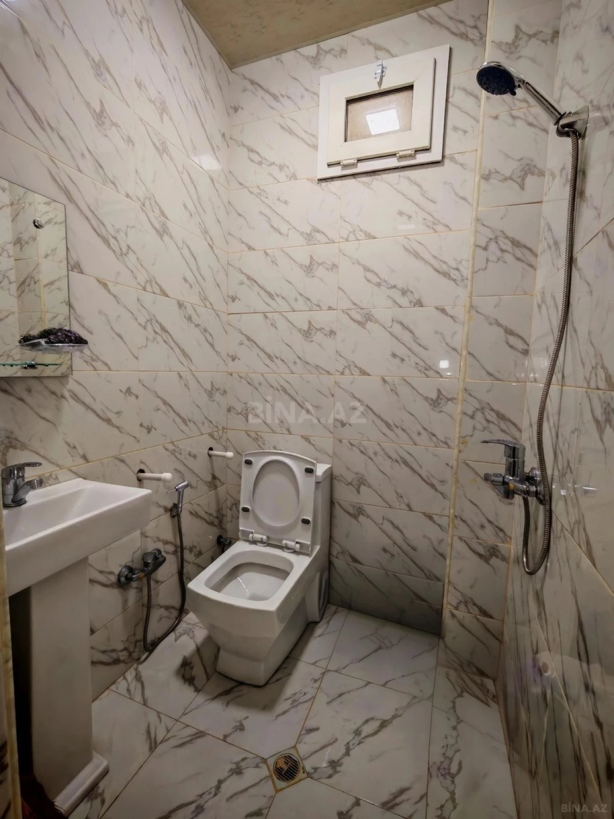 Satılır 2 otaqlı mənzil 38 m²