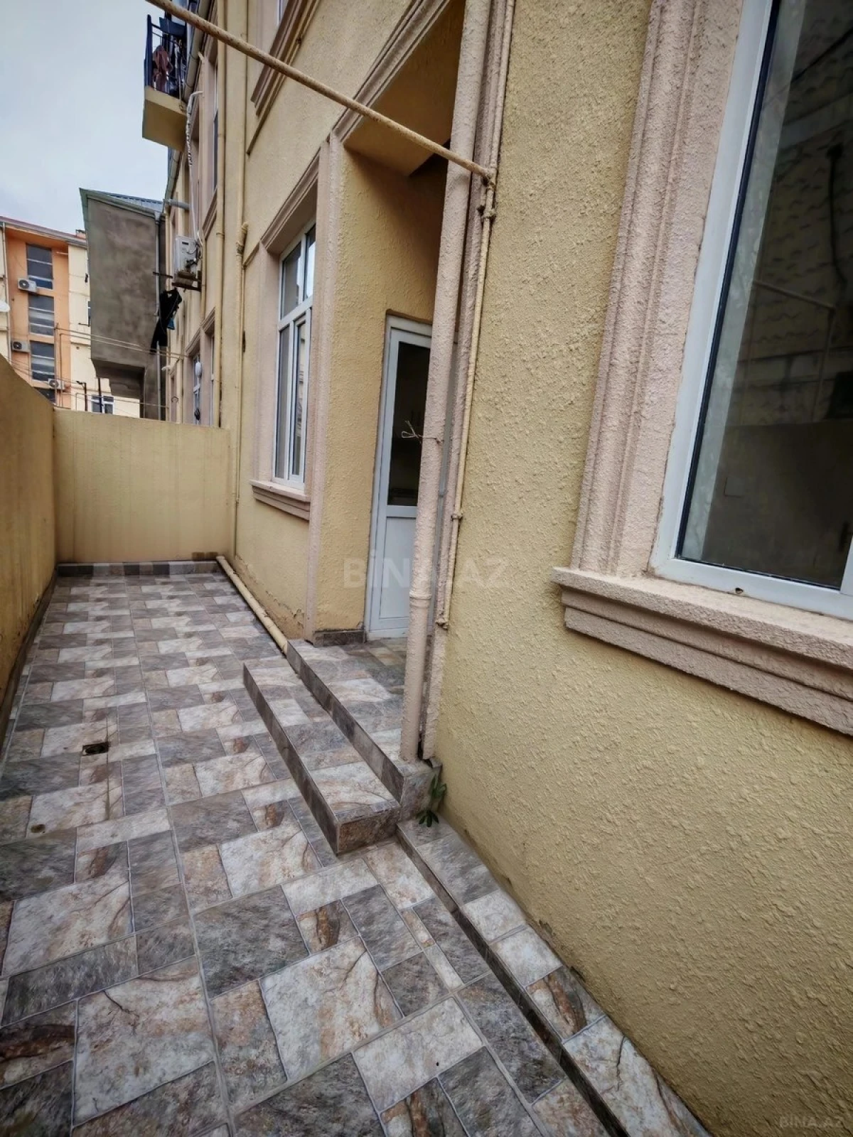 Satılır 2 otaqlı mənzil 38 m²