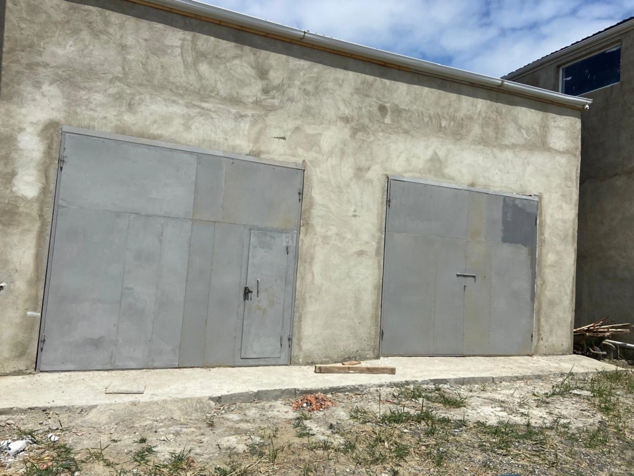 Kirayə verilir obyekt 840 m²