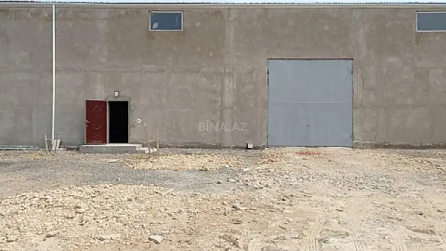 Kirayə verilir obyekt 840 m²