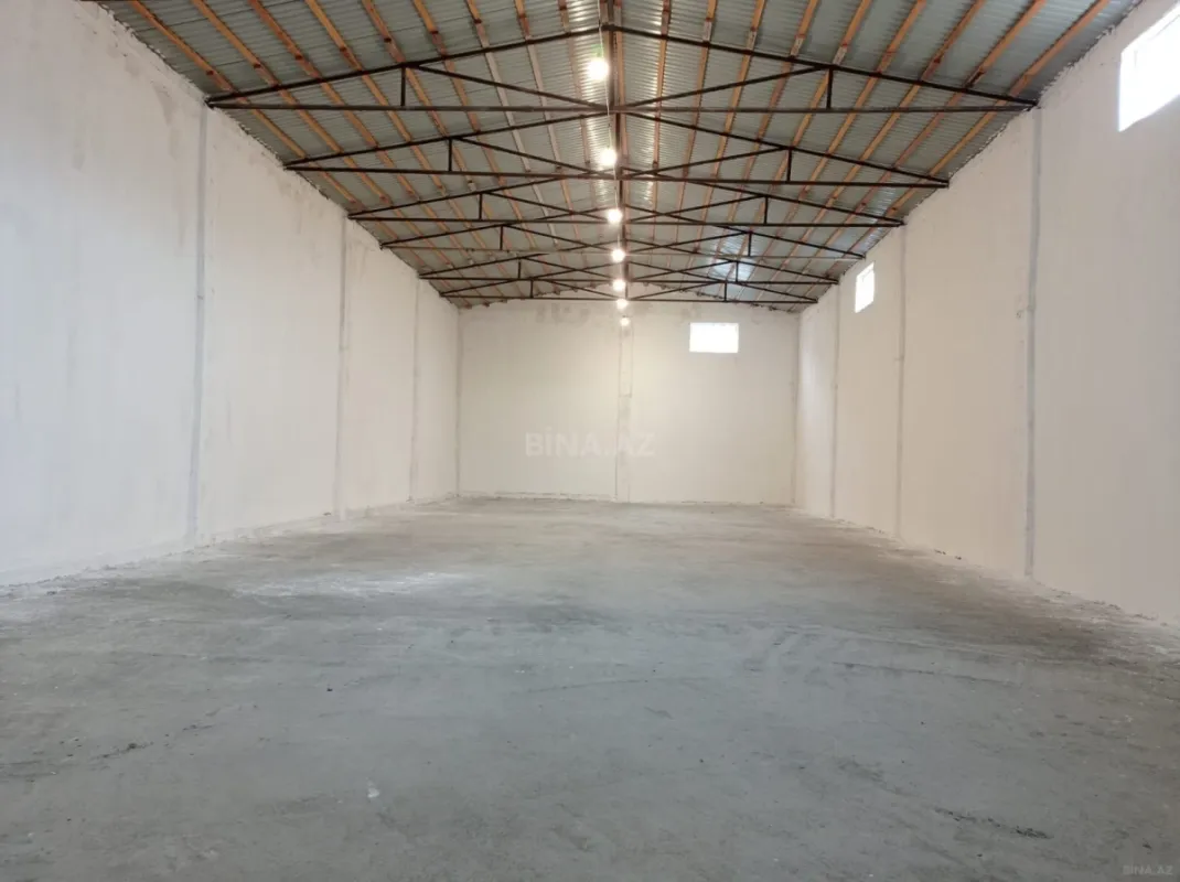 Kirayə verilir obyekt 840 m²