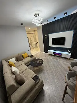 Satılır 2 otaqlı mənzil 52 m²
