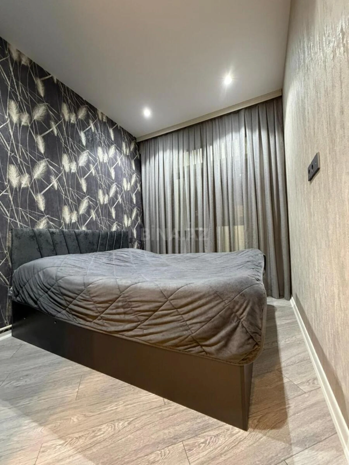 Satılır 2 otaqlı mənzil 52 m²