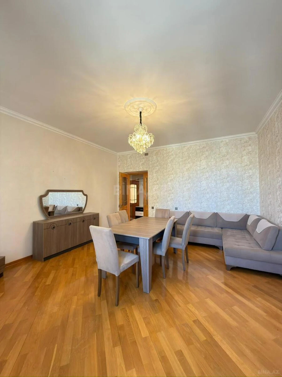 Satılır 3 otaqlı mənzil 80 m²