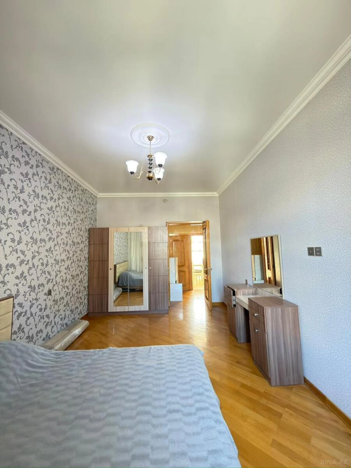 Satılır 3 otaqlı mənzil 80 m²