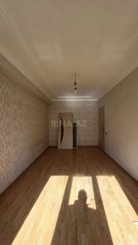 Satılır 2 otaqlı mənzil 38 m²
