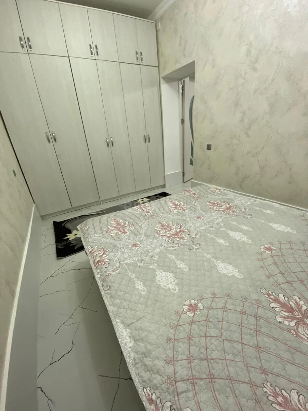 Kirayə verilir 2 otaqlı mənzil 50 m²