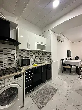 Kirayə verilir 2 otaqlı mənzil 50 m²