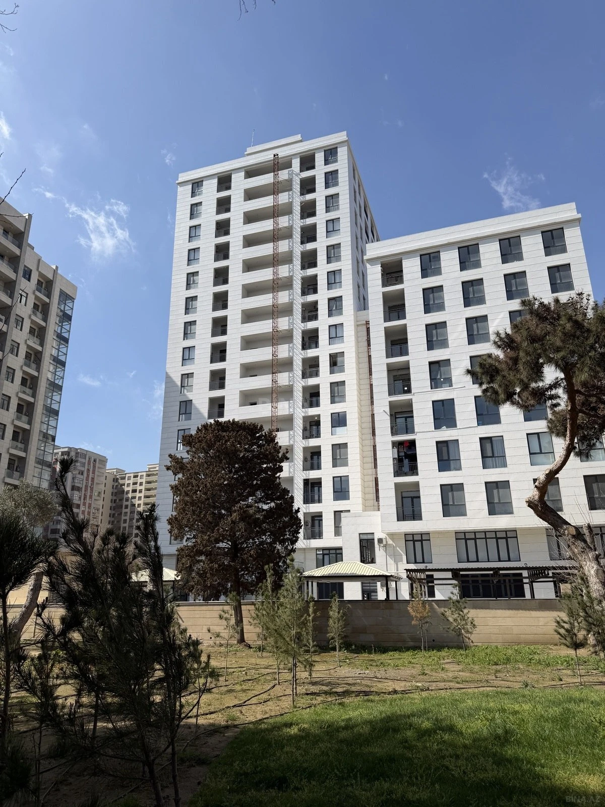 Satılır 3 otaqlı mənzil 66 m²