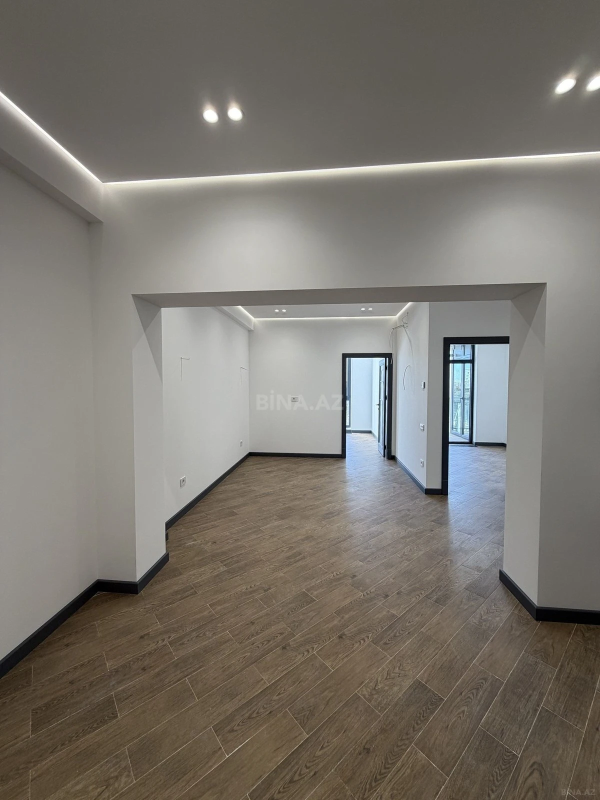 Satılır 3 otaqlı mənzil 66 m²