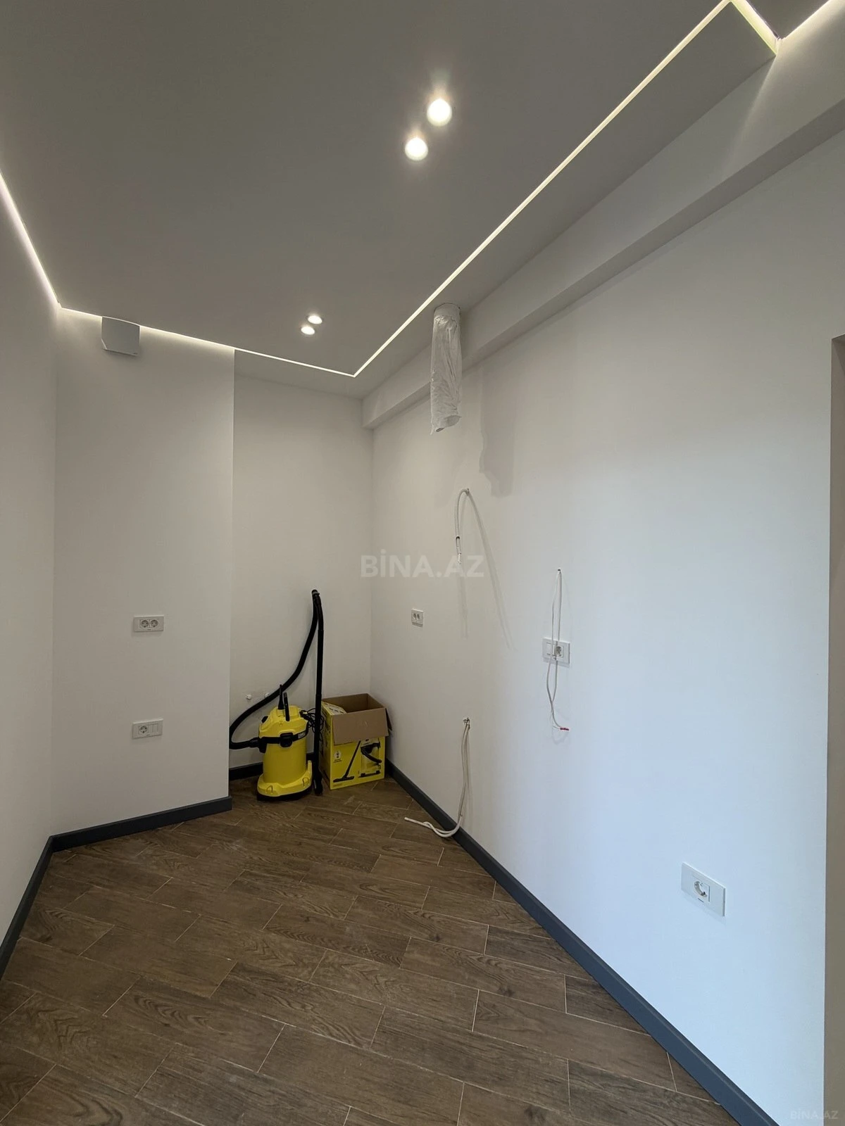 Satılır 3 otaqlı mənzil 66 m²