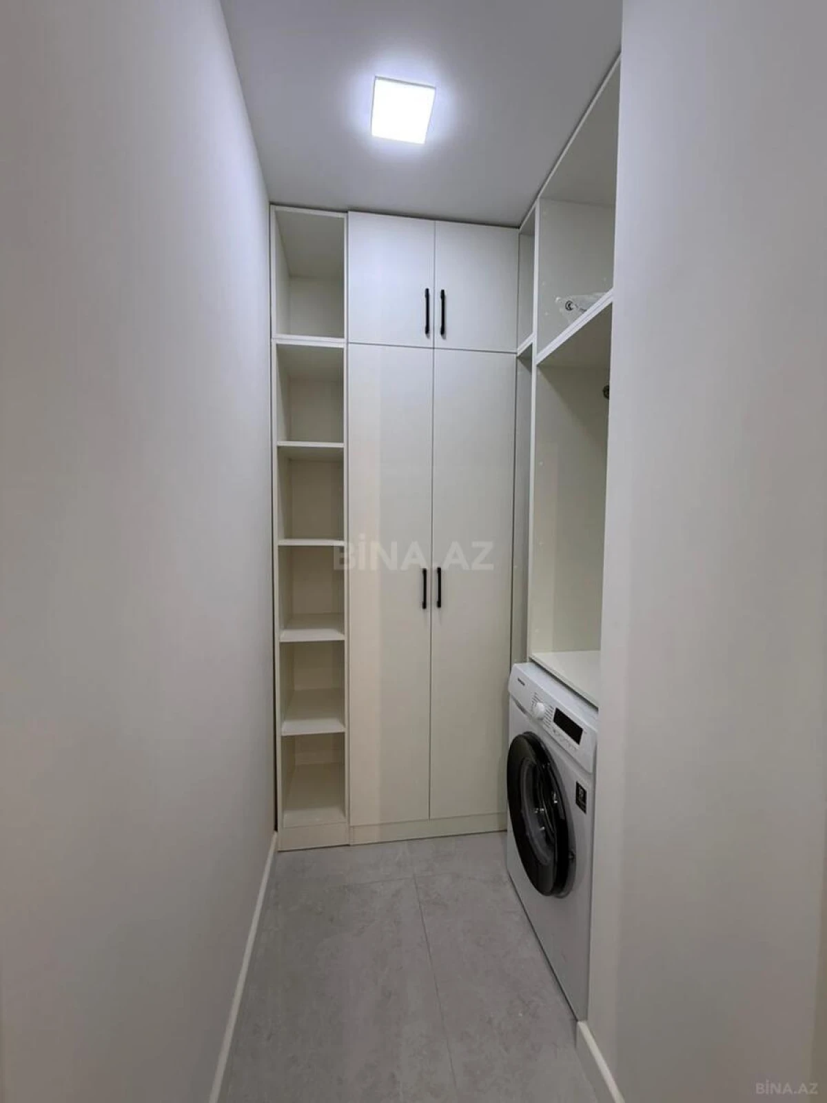 Satılır 3 otaqlı mənzil 120 m²